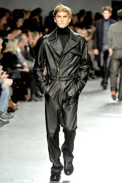 Look 41